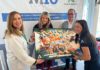 El Hospital Universitario de Jaén recibe la visita de la gimnasta olímpica Ana Pérez