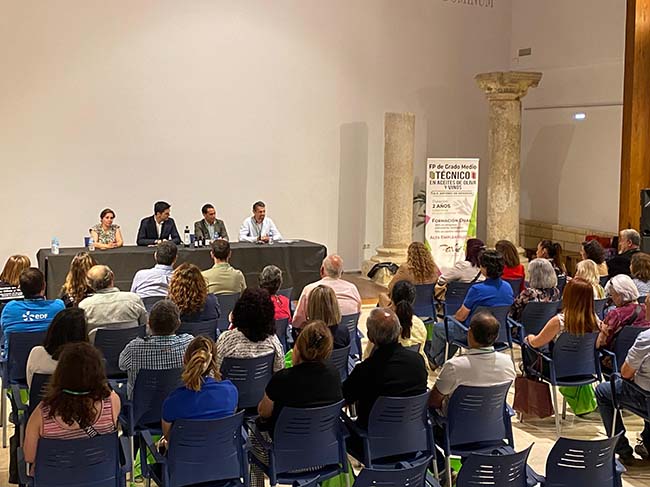 COLEGIO FP Jornada Aove´s Influencers 01