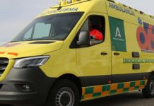Muere un hombre en Algeciras tras caerle encima una rueda de camión