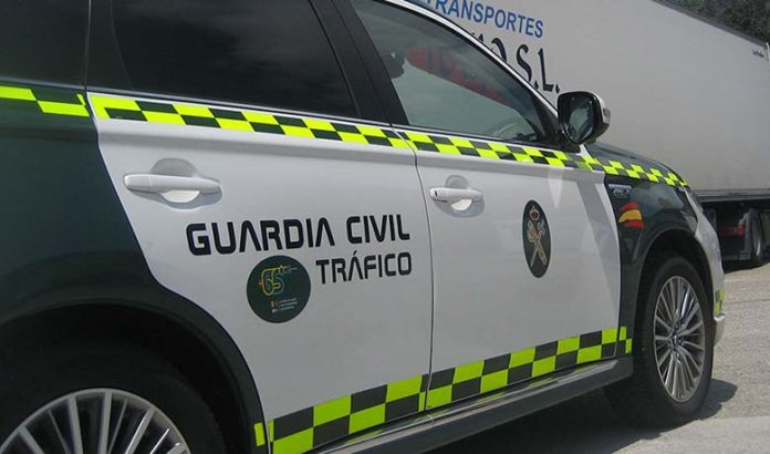 El conductor de un camión circula durante 18 kilómetros por la A-66 superando diez veces la tasa permitida de alcohol