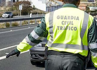 Muere un motorista accidentado en Pinos Puente (Granada)