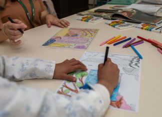 Más de 200 alumnos reciben clases en el aula compensatoria del Hospital Universitario de Jaén