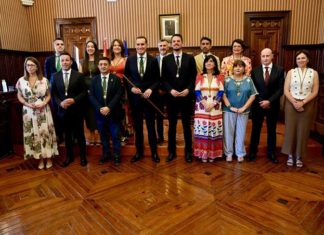 Juan Latorre presenta las modificaciones del equipo de gobierno en Diputación de Jaén