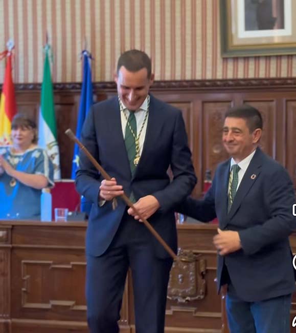 Juan Latorre pte de diputacion