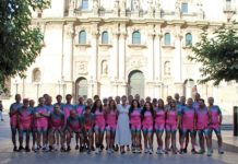 El Ayuntamiento valora la aportación de los clubes en la presentación de equipaciones del Maratón Jaén