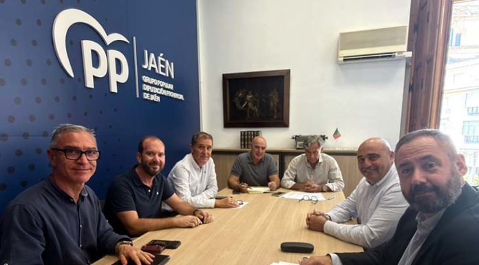 Camacho exige a la Diputación que actúe de inmediato ante las deficiencias en los parques de bomberos: “Estamos hablando de vidas”
