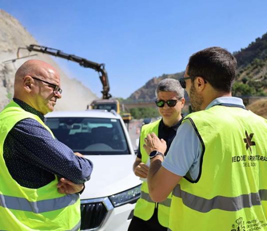 Actuaciones de emergencia en la A-44 y destaca la adjudicación de la rehabilitación del firme entre Cambil y el límite con Granada