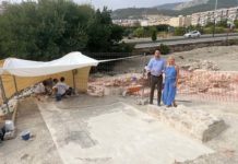 Cultura destaca el buen ritmo de los trabajos arqueológicos en la villa romana de Los Robles y su almazara