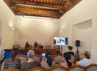 Alba Fajardo presenta en el Salón Mudéjar, Metamorfosis, su segundo disco