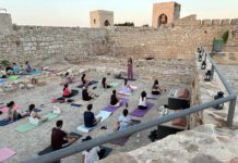 El Castillo de Santa Catalina acoge una noche de bienestar incluida en el programa cultural «Jaén no duerme en verano»