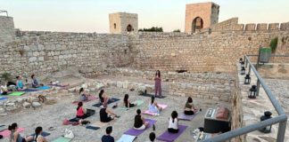 El Castillo de Santa Catalina acoge una noche de bienestar incluida en el programa cultural «Jaén no duerme en verano»