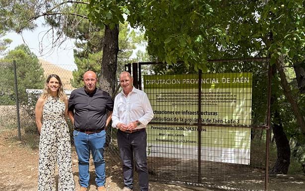 Diputación acomete unas obras en Cazorla para mejorar la eficiencia hidráulica del sistema de abastecimiento de agua