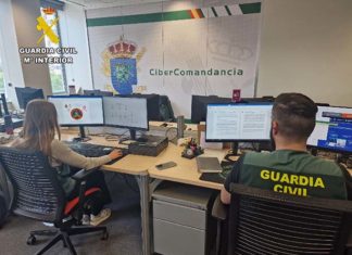 La Guardia Civil esclarece una estafa del fraude del «falso soporte técnico de Microsoft”