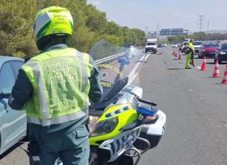 Fallece un joven de 16 años en un accidente de tráfico entre un coche y una moto en Moguer