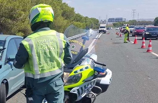 Fallece un joven de 16 años en un accidente de tráfico entre un coche y una moto en Moguer