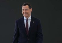 Juanma Moreno da a conocer su nuevo equipo de línea continuista