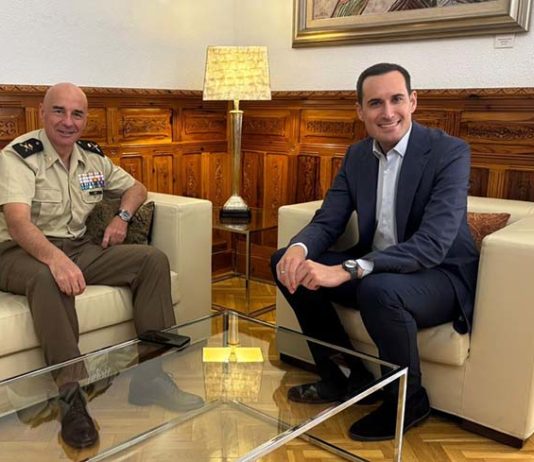 El presidente de la Diputación de Jaén mantiene una reunión con el General de Brigada de Córdoba