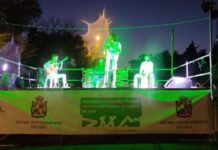 Puente Nuevo ha vivido una noche llena de energía y buena rumba y flamenco con la actuación en directo de Finito