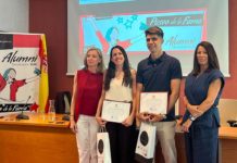 La Universidad de Jaén destaca las trayectorias del jugador de fútbol sala Antonio Pérez y de la investigadora Clara Ortega