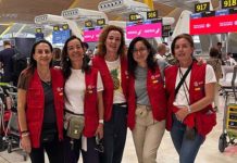 Cinco profesionales del SAS relevan a otros cuatro del contingente de ayuda humanitaria a Venezuela