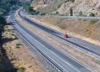 Un hombre fallecido y otro herido al salirse su vehículo de la carretera en la GR-43 en Granada